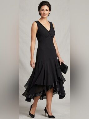 Chris McLaughlin Womens Size 14 Black Sleeveless Embellished Ball Gown Dress